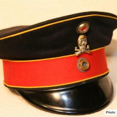 Casquette d'officier (Schirmmütze) du HR 17